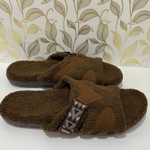 CoFace Unisex Fuzzy Plush Open-Toe Slip ons With Adjustable Buckle Straps NWT - Picture 4 of 11